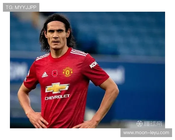 卡瓦尼家里厨房比我整条街还讲究，赛场上那股野劲儿差点就不搭界了！