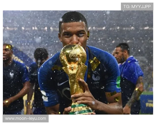 姆巴佩生涯规划对其历史地位上限的影响分析