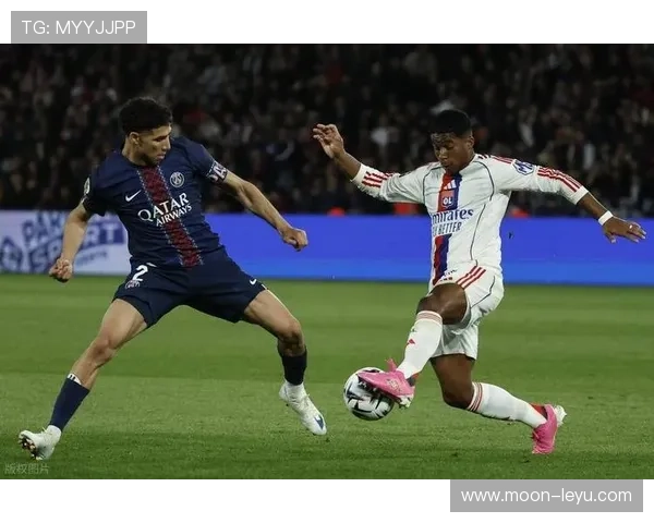 巴黎圣日耳曼的中场控制，为何难以支撑高强度比赛？