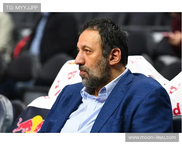 斯托贾科维奇无球跑动提升三分效率拉开阵容空间